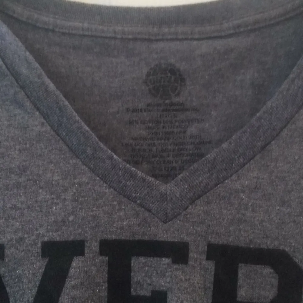 FINAL MARKDOWN Junior v neck every girl needs a ninja tee large 11/13 Gray Size undefined - Image 4