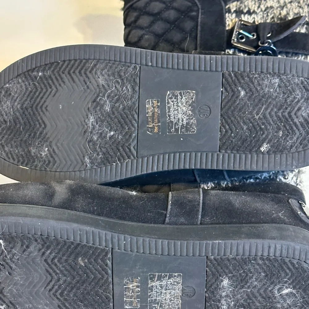 G by Guess Black and Gray Boots - Image 4