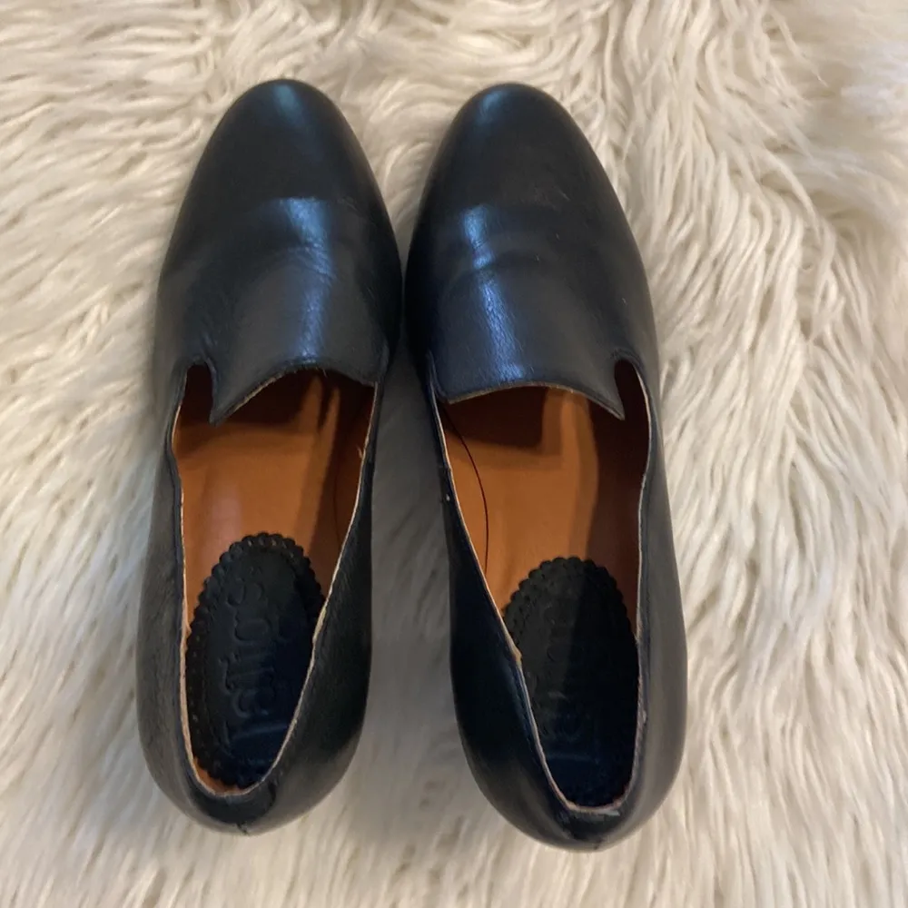 LATIGO Women’s Leather Shoes size 8M excellent condition color black - Image 6