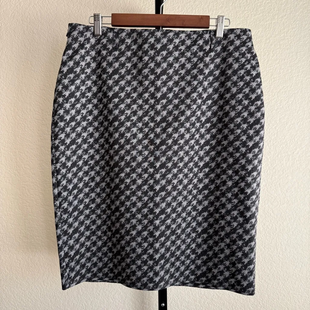Vintage Inspired Statement Black White Houndstooth Skirt Business Casual Stretch Size L - Image 6