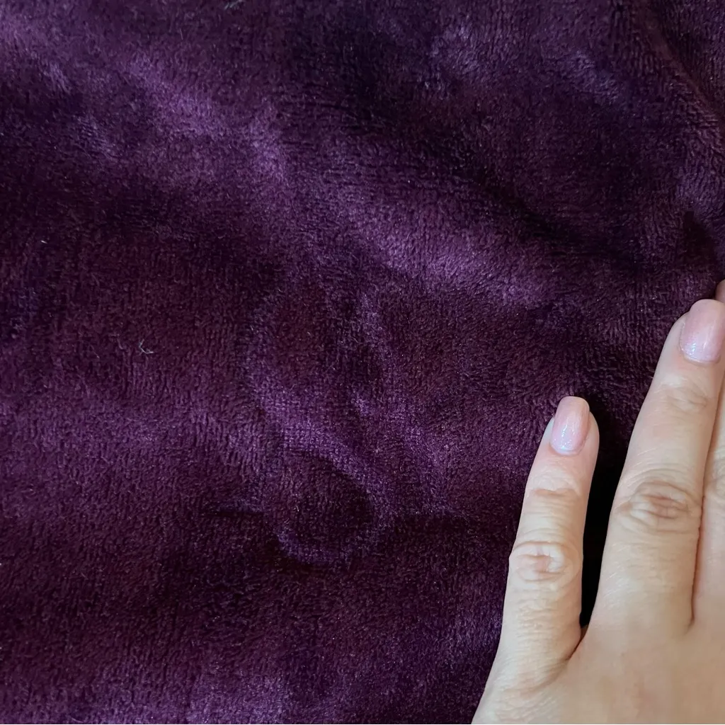 Vs pink robe - Image 3