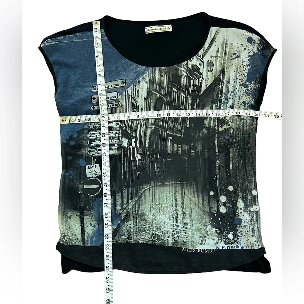 VTG 90s Y2K Abercrombie off shoulder Paris st. Graphic artsy washed out  top S - Image 9