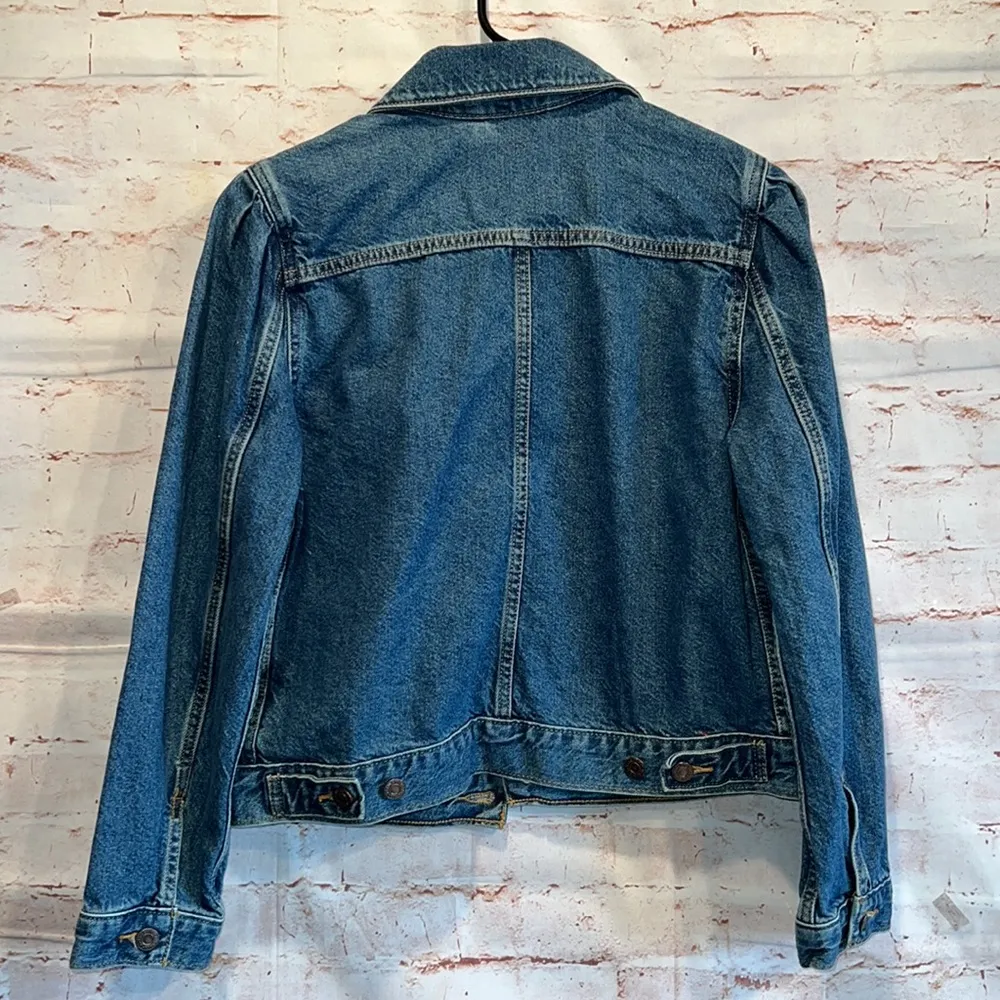 NWT Levi’s denim jean jacket classic blue pockets button front XS women’s - Image 6