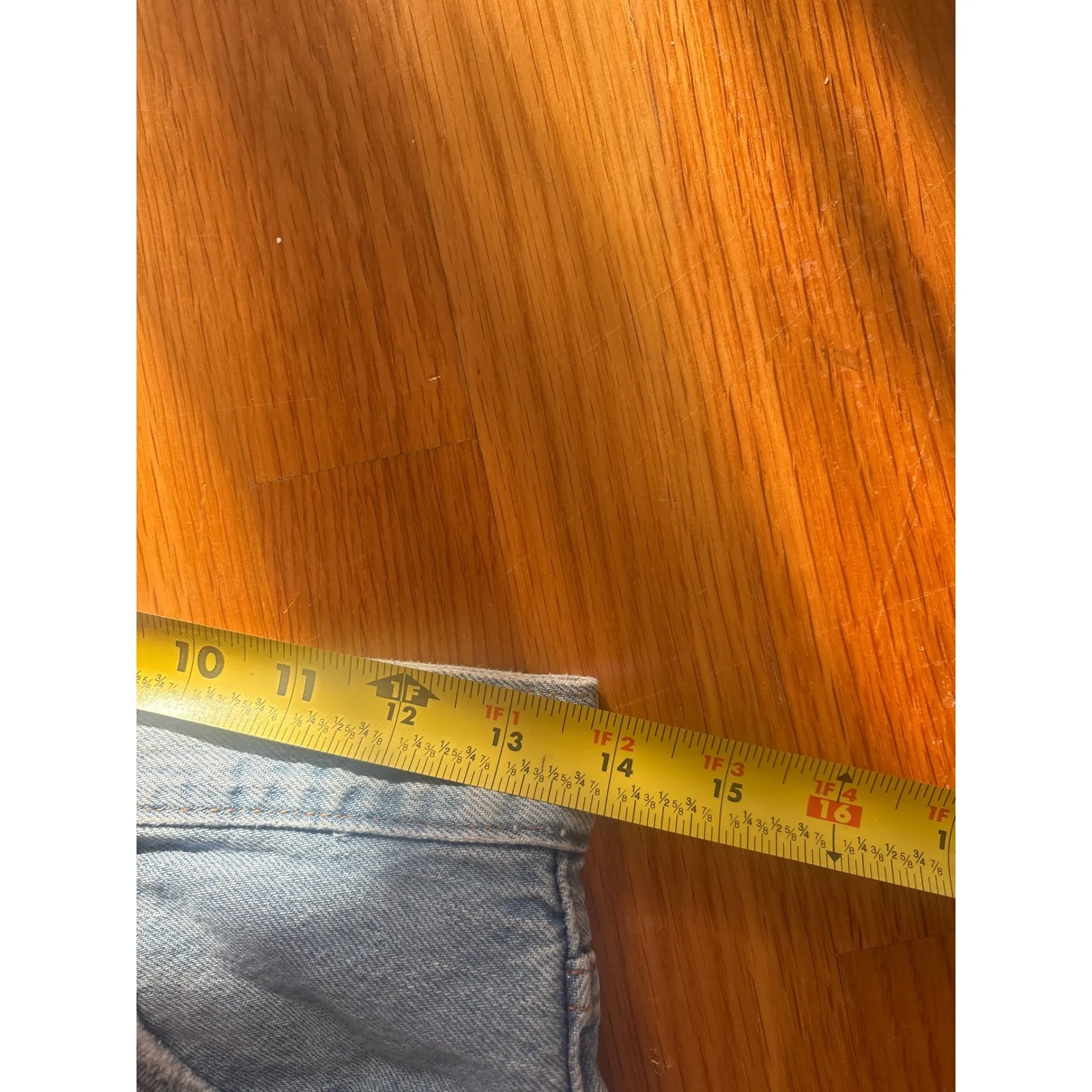 Levi Strauss Co 501 Denim Cutoff Shorts Distressed Frayed Hem Blue W26 - Image 6