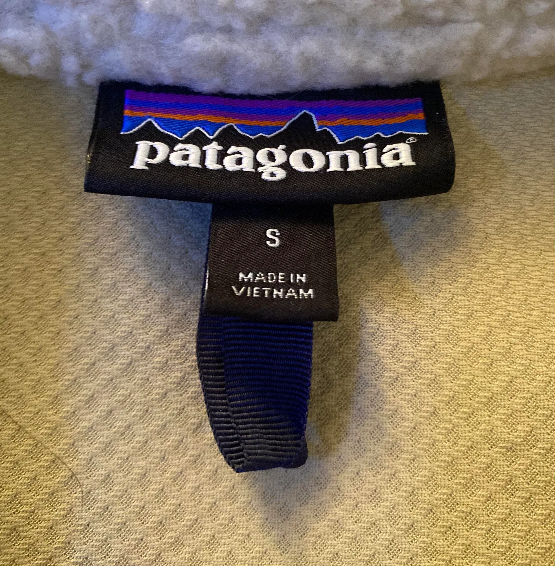 Patagonia Classic Retro X Fleece Jacket - Image 6