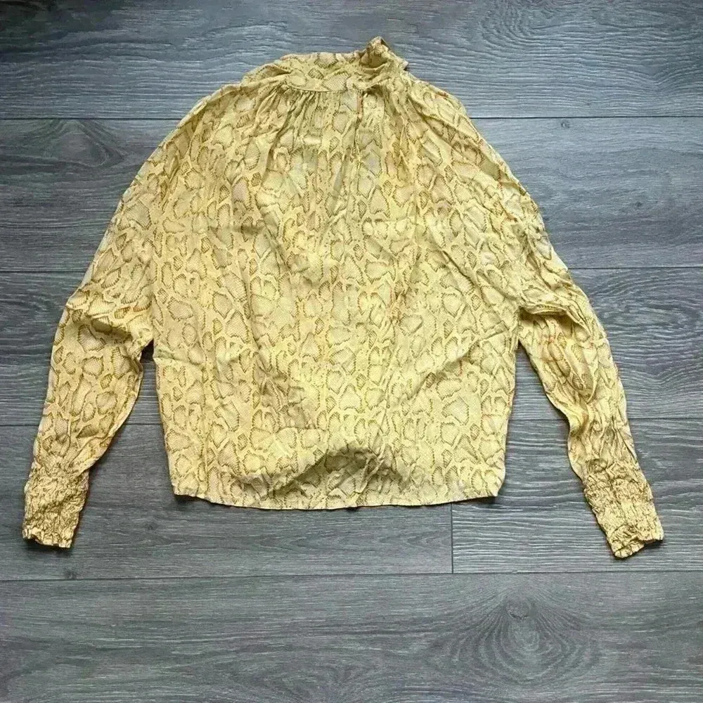 Faithfull the Brand Yellow Snakeskin Print Button Tie V Neck Smocked Cuffs 2 - Image 2