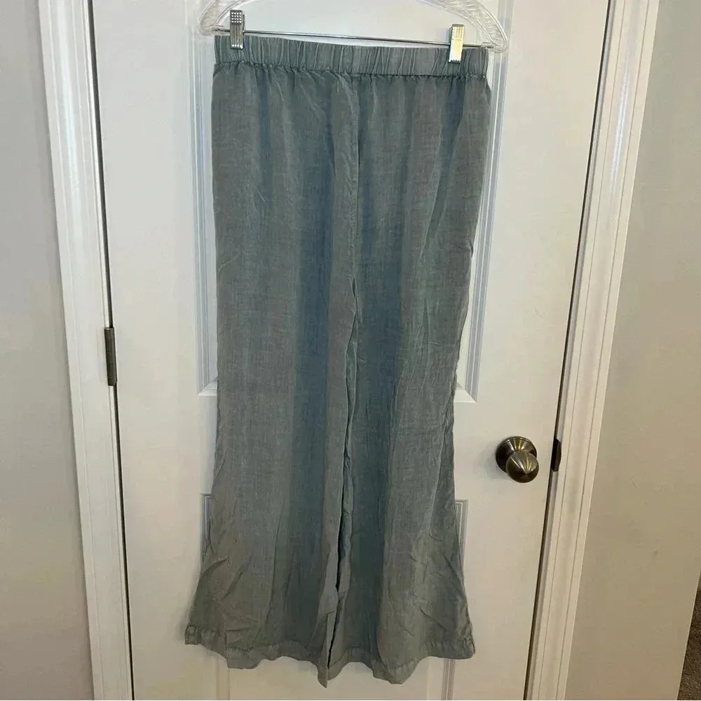 Mustard seed women’s wide leg pants medium $5 - Image 2