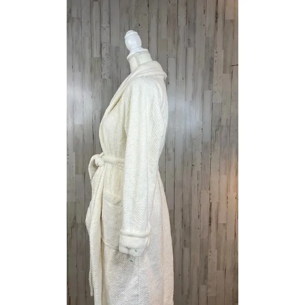 ULTA Women's S/M Fluffy White Bathrobe Tie Wrap Shawl Collar Soft Pockets - Image 3