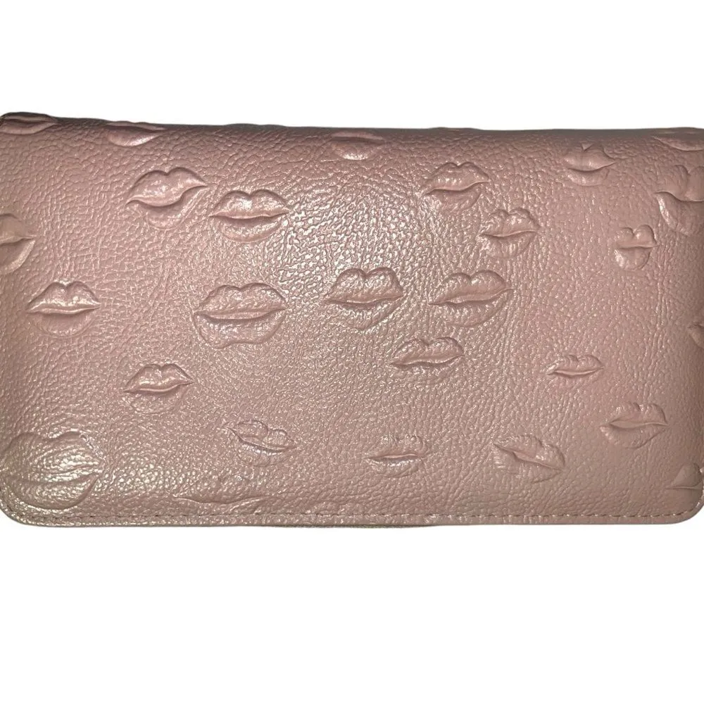 Betsey Johnson cute pink wristlet! - Image 4