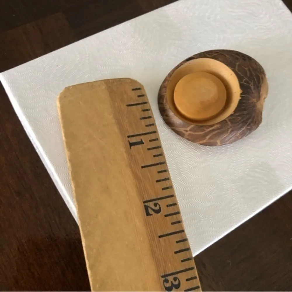 Vintage Wood Ecuador Brooch - Image 4