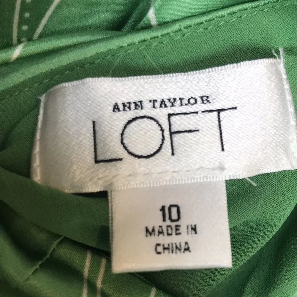 LOFT Women’s Silk Blend Floral Tropical Green Ivory Halter Dress - Image 10