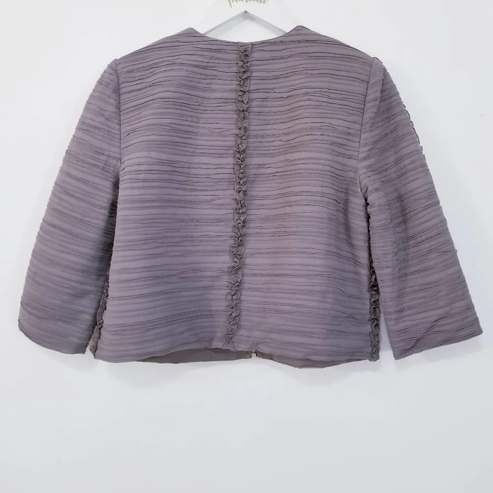 SoCa St. John Taupe Cropped Blazer - Image 2