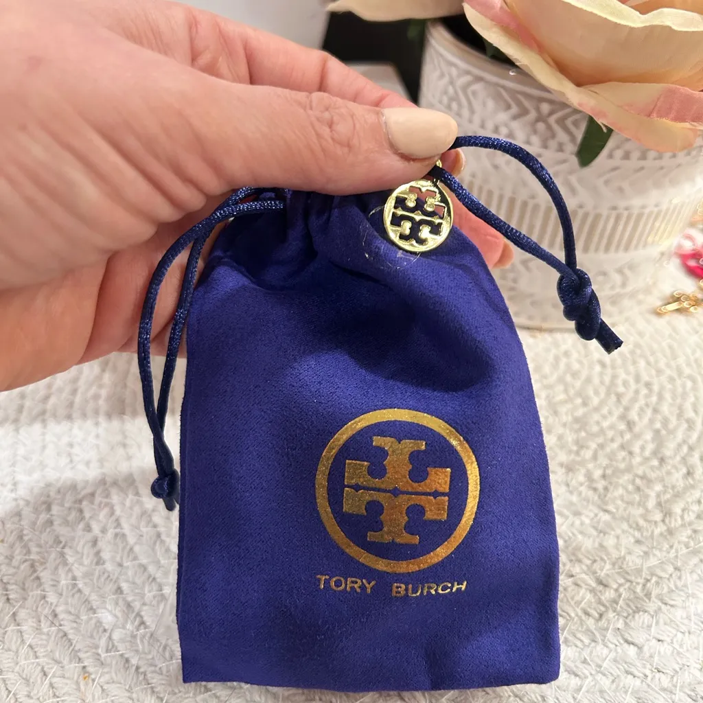 Tory Burch 3 string Bracelet with logo - brand new with Tory Burch Dust Bag* - Image 7