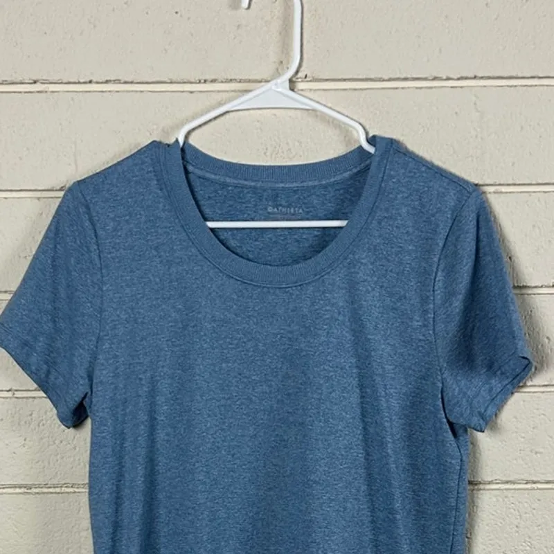 Athleta Uptempo Blue Tee size M - Image 6