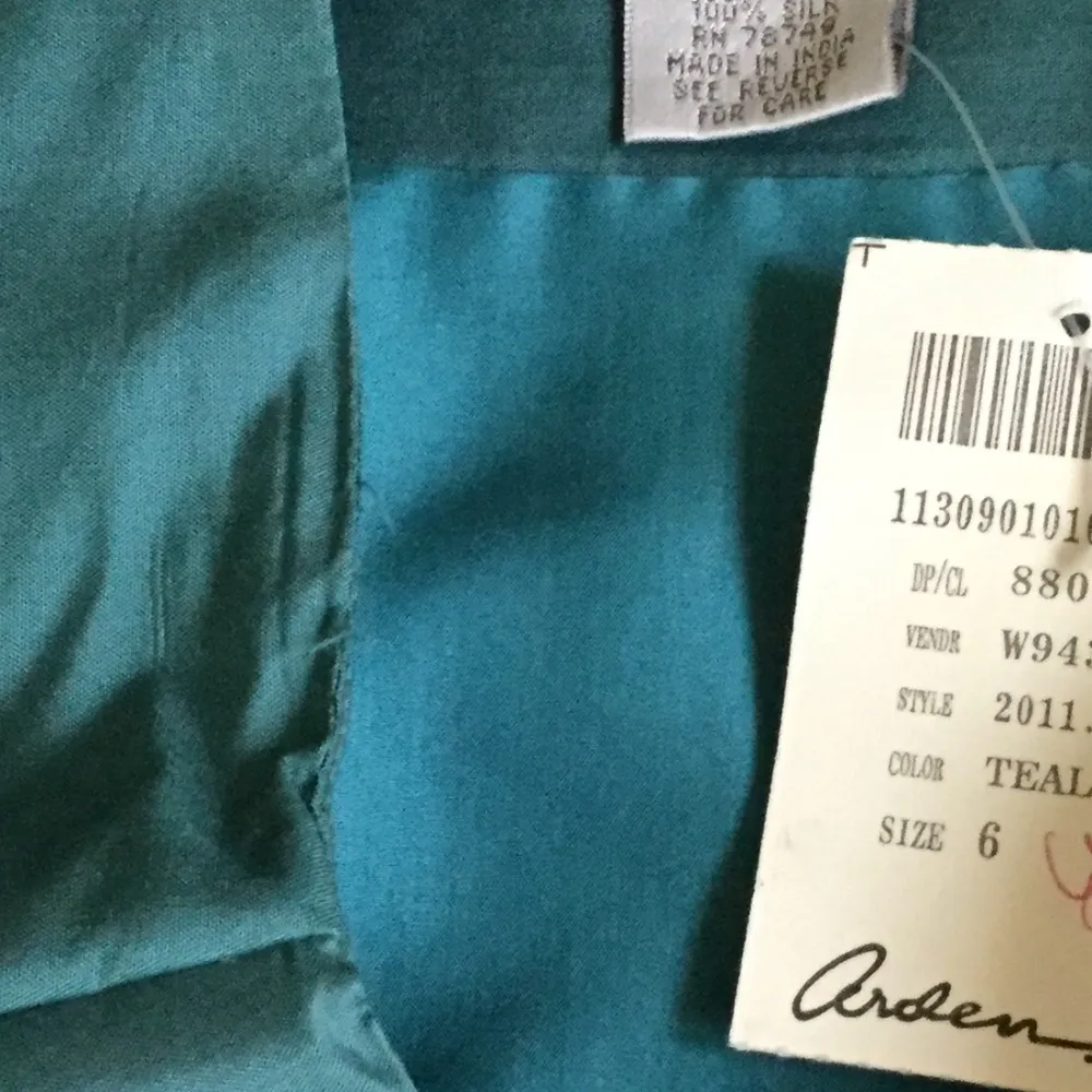 NWT Vintage Silk Embroidered Border Skirt Teal - Size 6 - Image 6