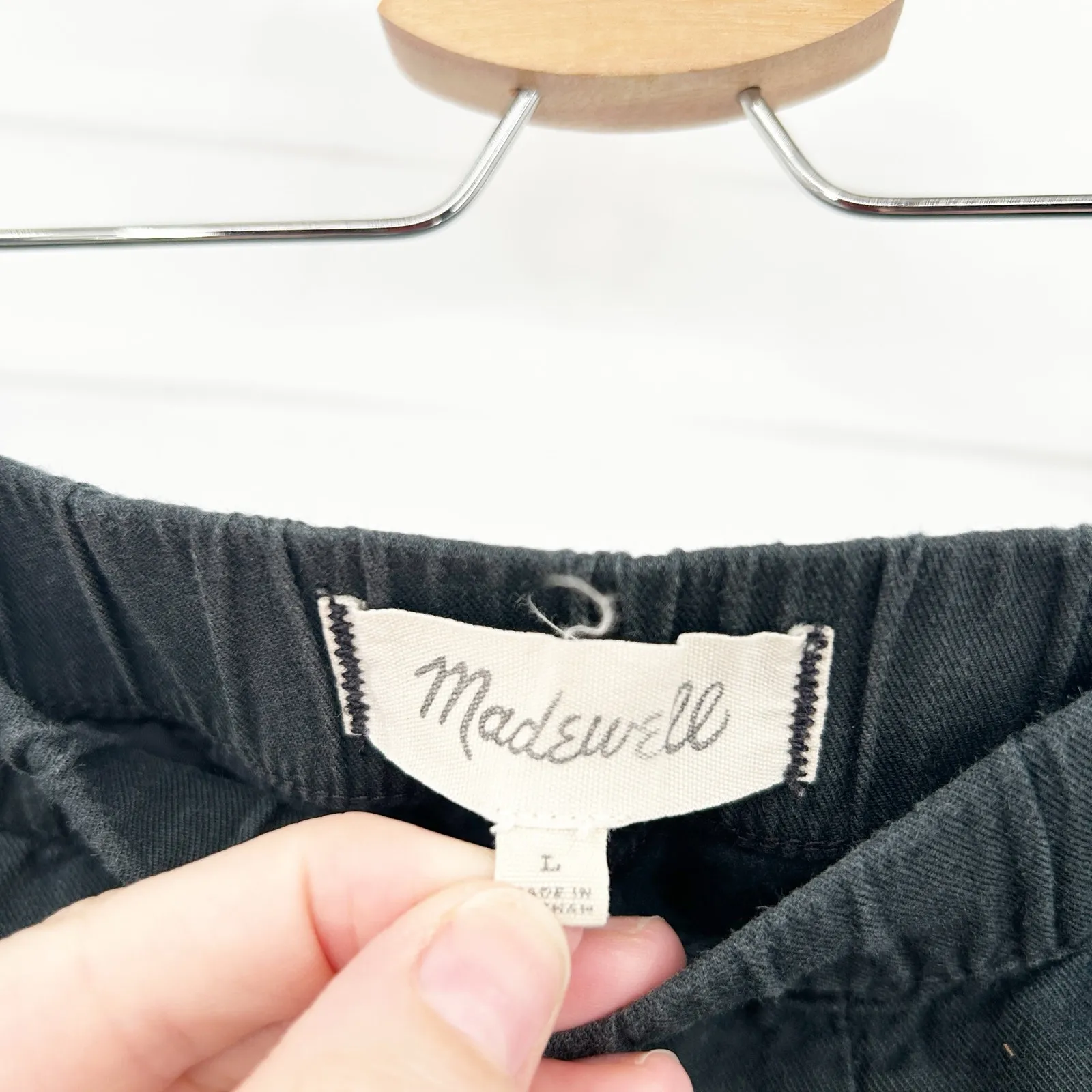 Madewell Womens Comfy Go-To Summer‎ Basic High Rise Pull On Shorts Size L Black - Image 5