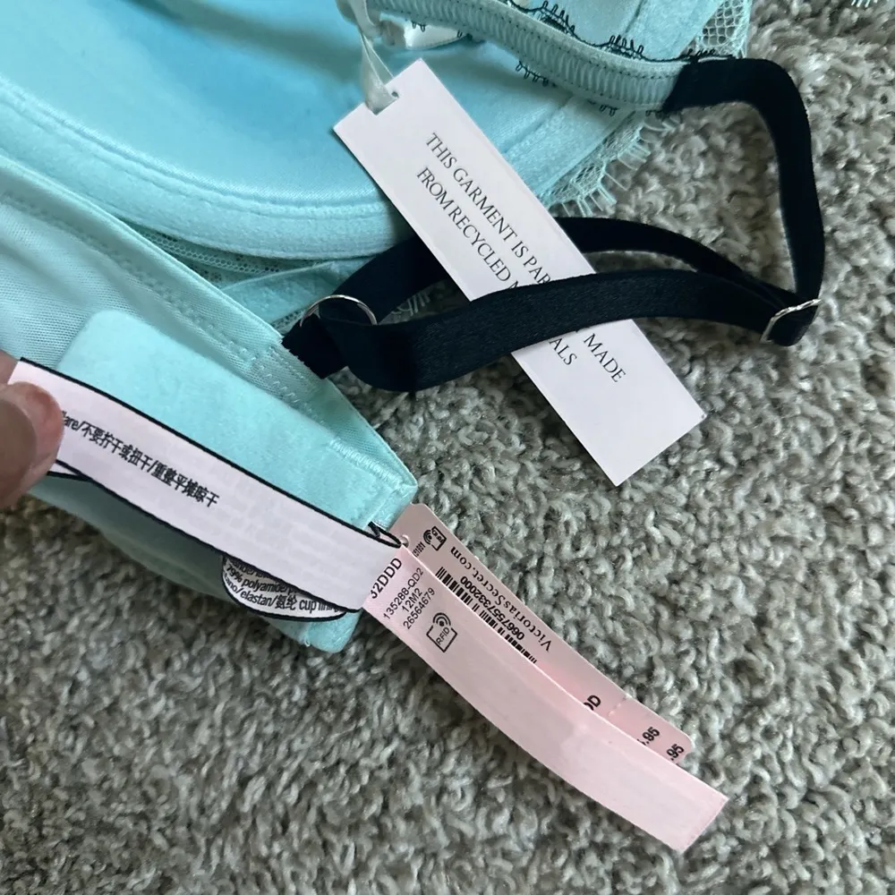 Victoria’s Secret Dream Angels Lined Demi Lace Trim Powder Blue Bra - Image 8