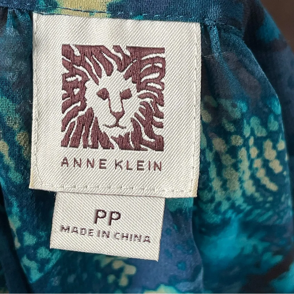 Anne Klein Patterned Lantern Long Sleeve Blouse - Petite XS (PP) - Image 11