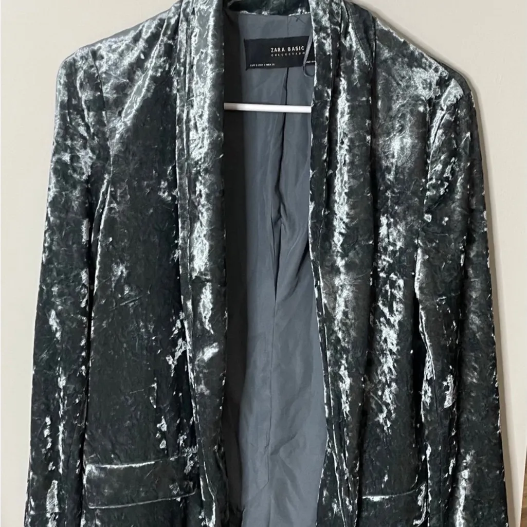 Zara Basic Crushed Velvet Blazer Jacket Open Front Gray Silver Small No Belt - Image 3