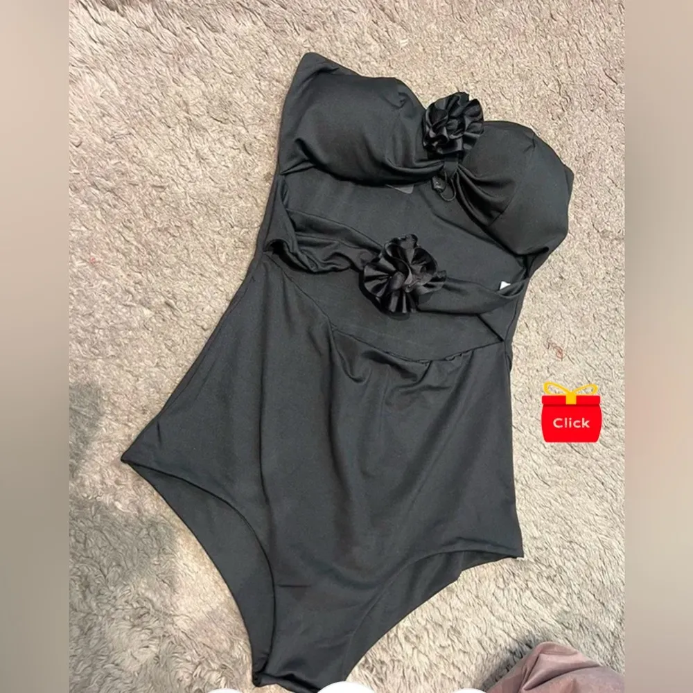 Black 3D Flower One Piece Swimsuit and Skirt Size M - Image 5