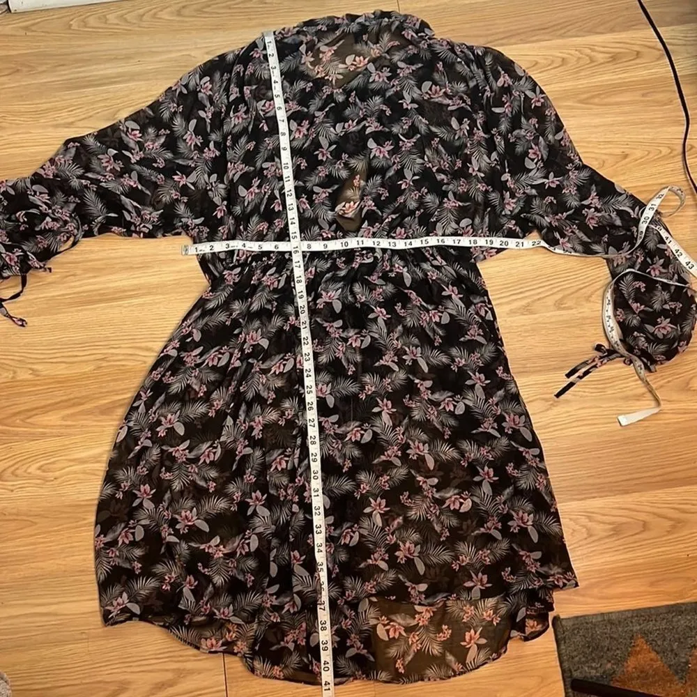 Victoria's Secret floral chiffon duster/ swim coverup size M/L - Image 11