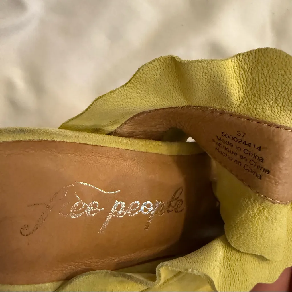 NWOT Free People Rosie Ruffle Suede Heel - Image 5