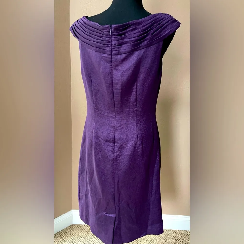 Beautiful Cocktail Dress in Purple - Image 3