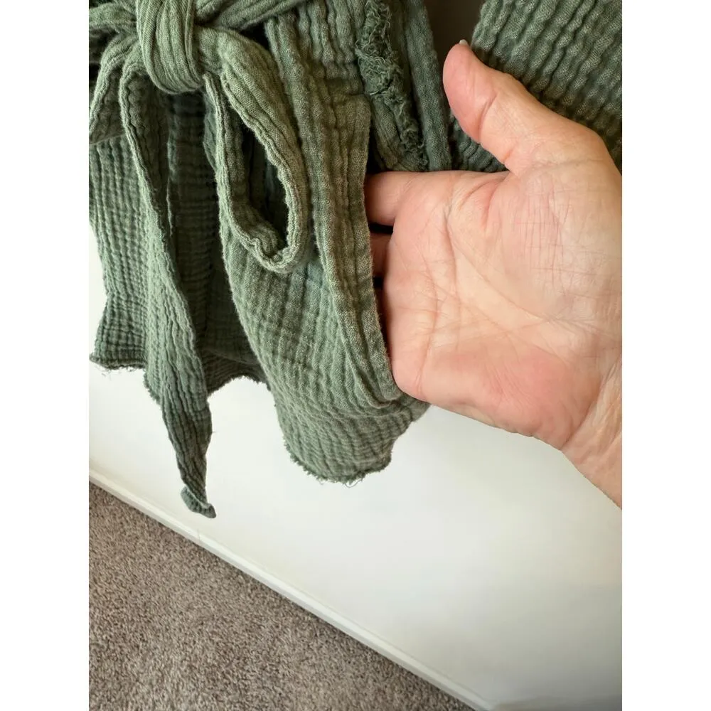 Aerie Long Sleeve Button Up Tie Waist Romper Green Women's Size Large Pool Party - Image 8