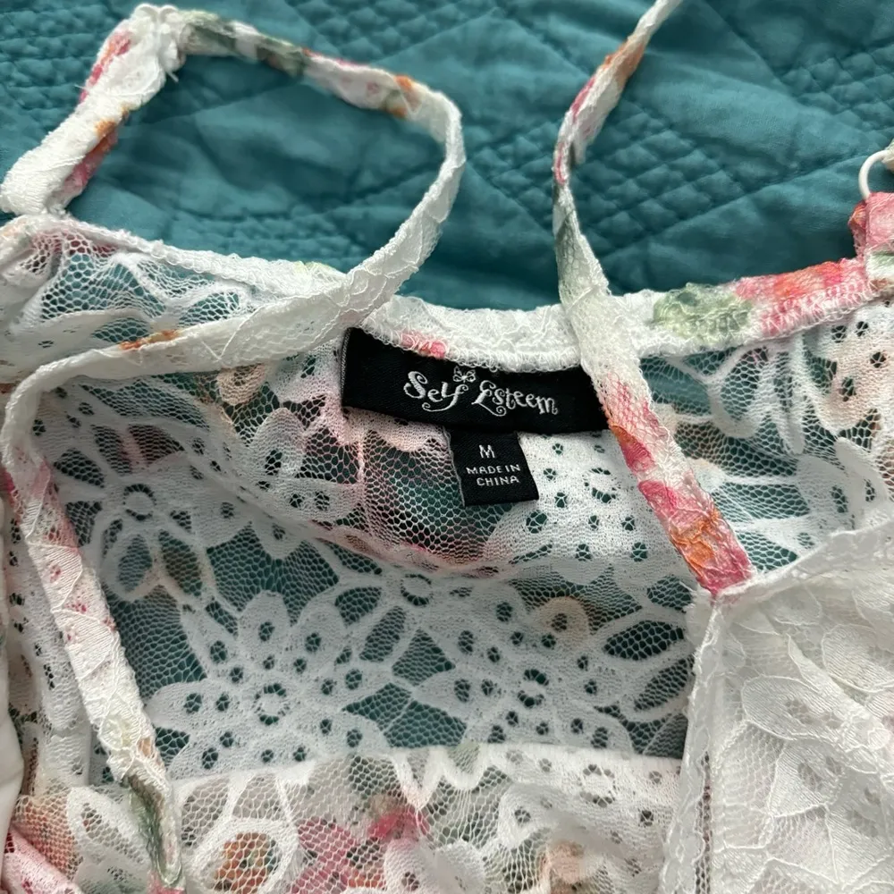 Floral Lace Tank - Image 3