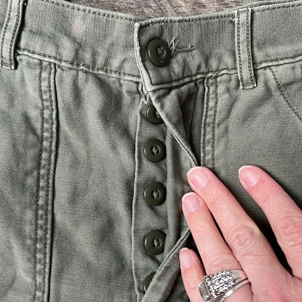 American Eagle Women’s‎ Green Khaki Cargo Pants Size 2 🦋 - Image 3