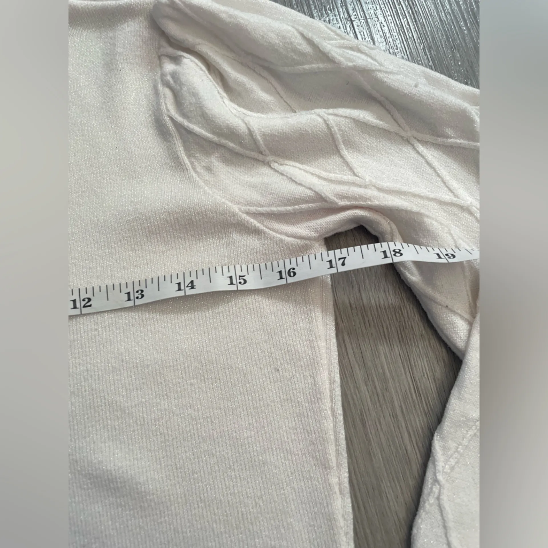 Nanette Lepore Ivory Lattice Metallic Mockneck Sweater size Medium - Image 6