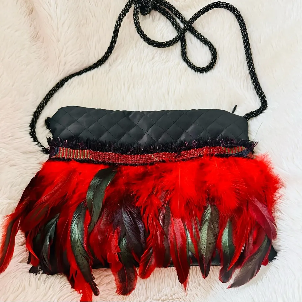 Red & Black Feather Handbag - Image 5