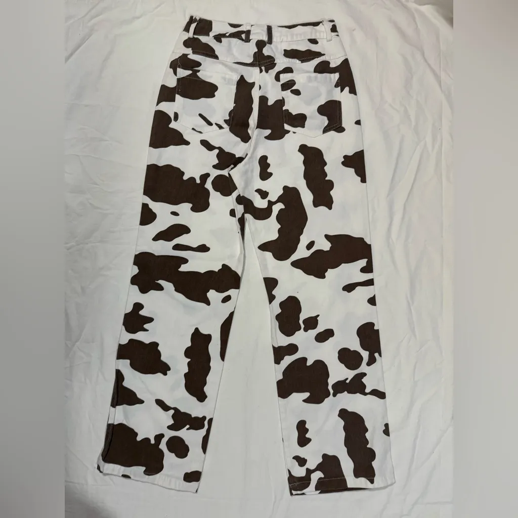 Princess Polly Be Wild Pants White and Brown Cow Print Size 2 - Image 5