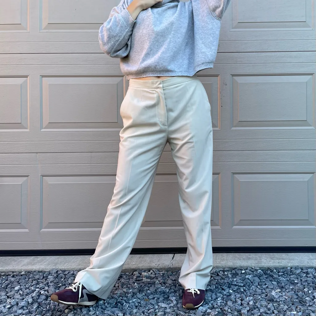 Max Mara Cream Crepe Quiet Luxury High Waisted Pleated Wide Leg Trouser Size 12 - Image 2