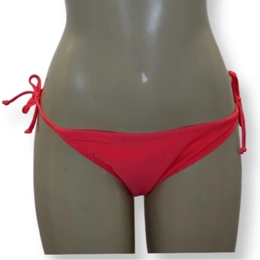 Tuti Size Large Red Side Ties Bikini Bottom. Made in Brazil. New No Tags - Image 2
