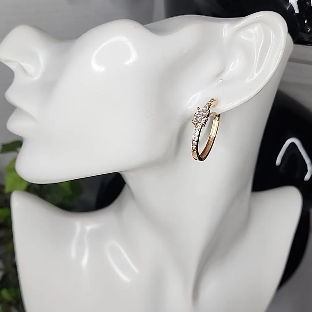 Gold Filled Baguette Oval Hoop Earrings New - Image 6