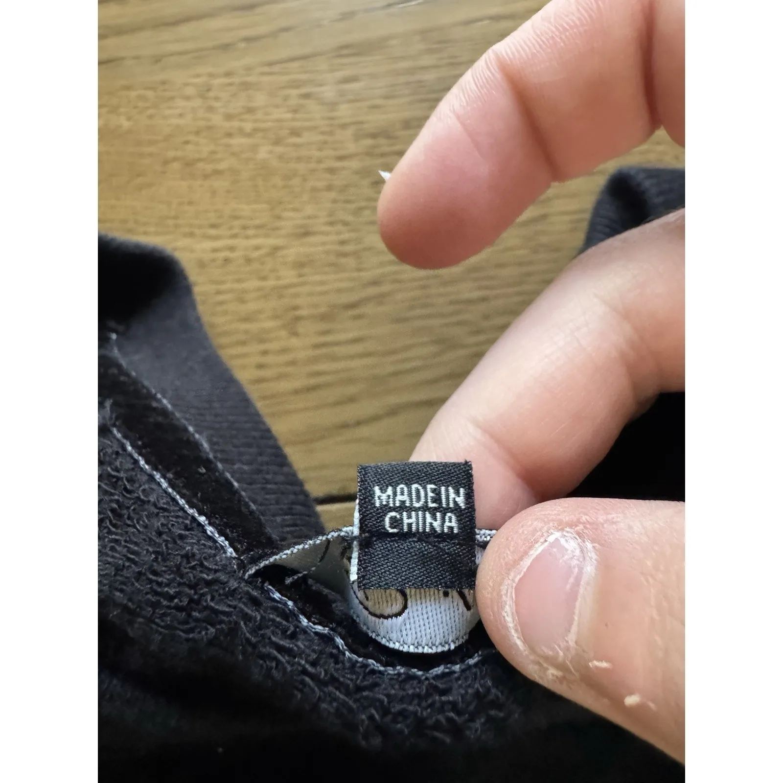 Rails Black Velvet Leopard Print Sweatshirt Crew Neck Side Zippers Size XS City - Image 9