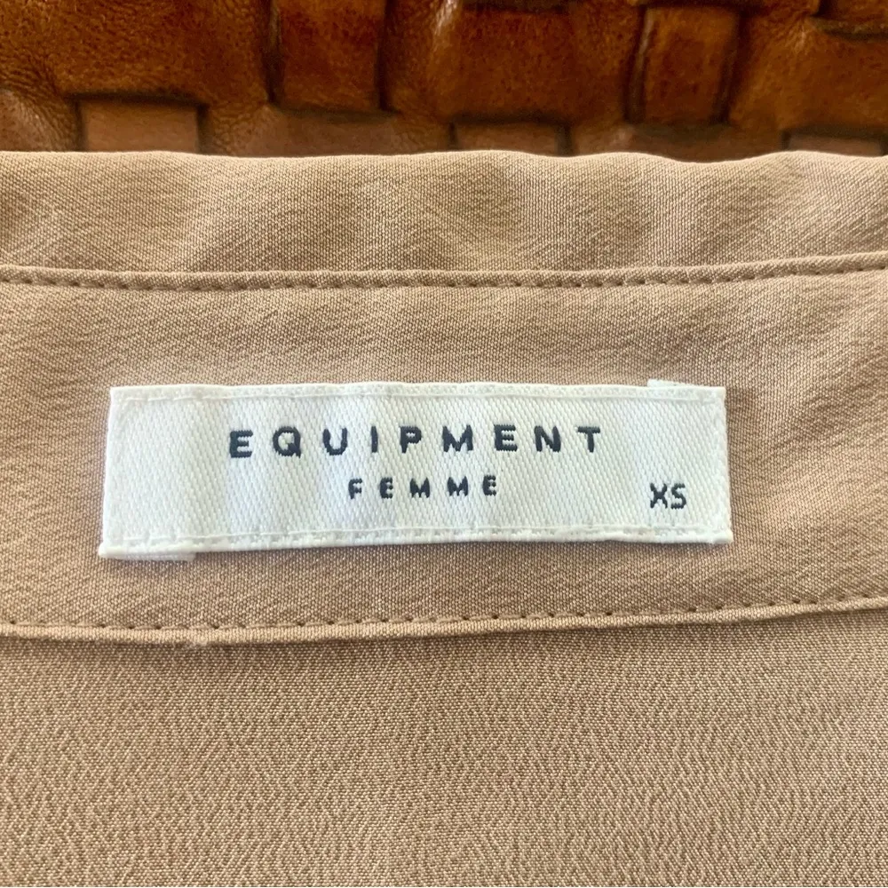 EQUIPMENT Femme Sheer Taupe Sleeveless Top - Image 3