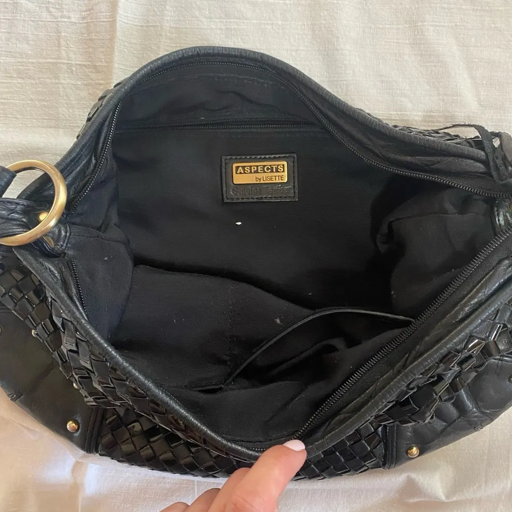 Aspects by Lisette hobo bag - Image 7