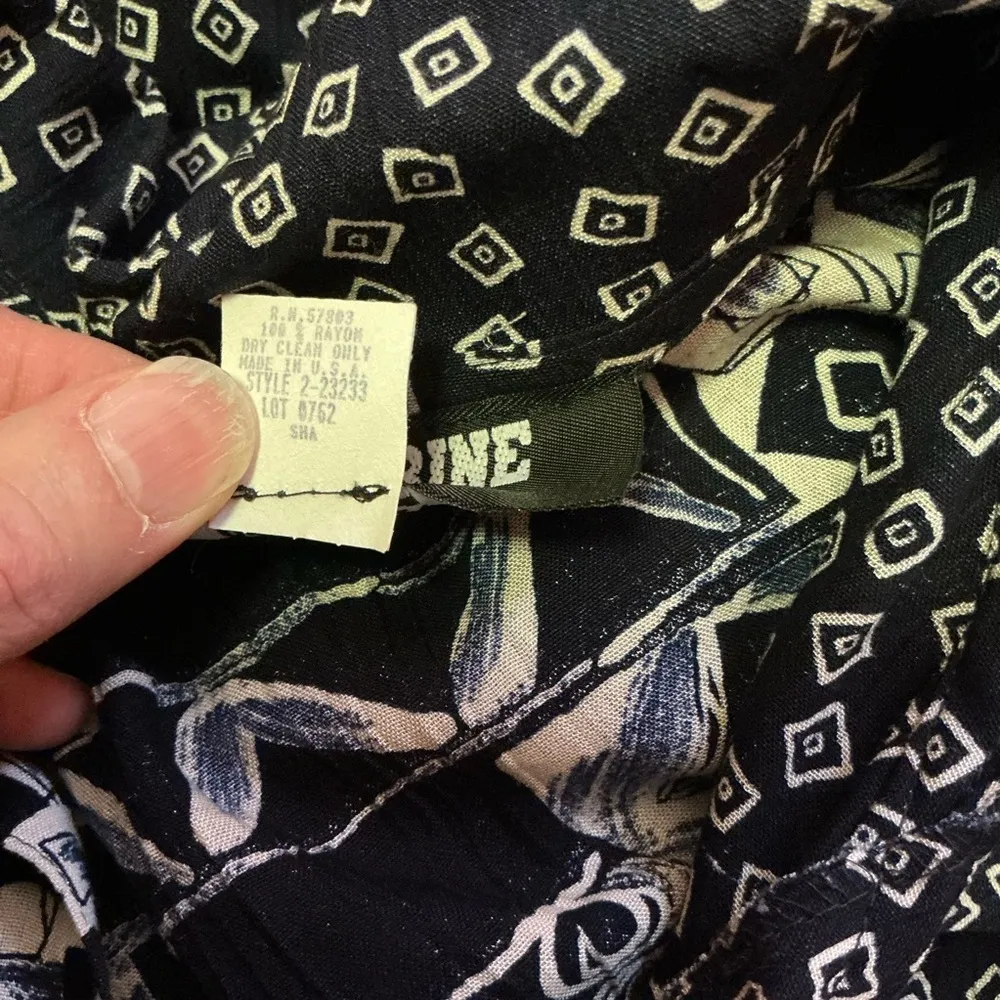 Vintage 80s geometric shirt Size 12 - Image 3