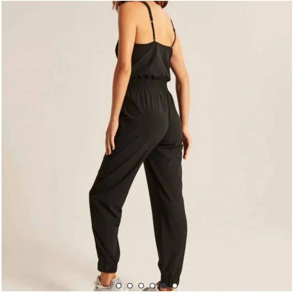 Abercrombie & Fitch Traveler‎ Jumpsuit Jogger Ankle in Black Size Large - Image 2