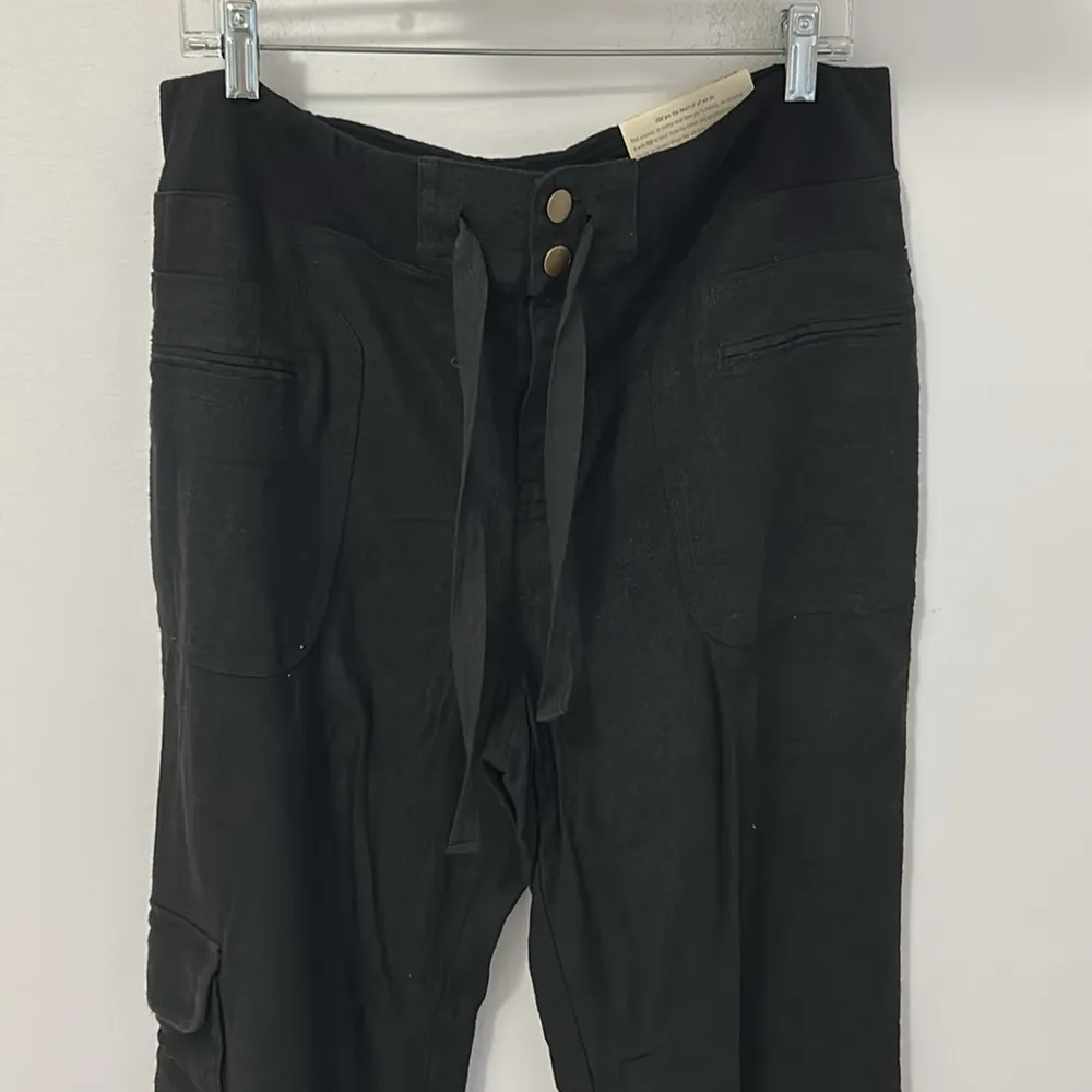 Soft Surroundings Black Linen Blend Cargo Pants - Image 4