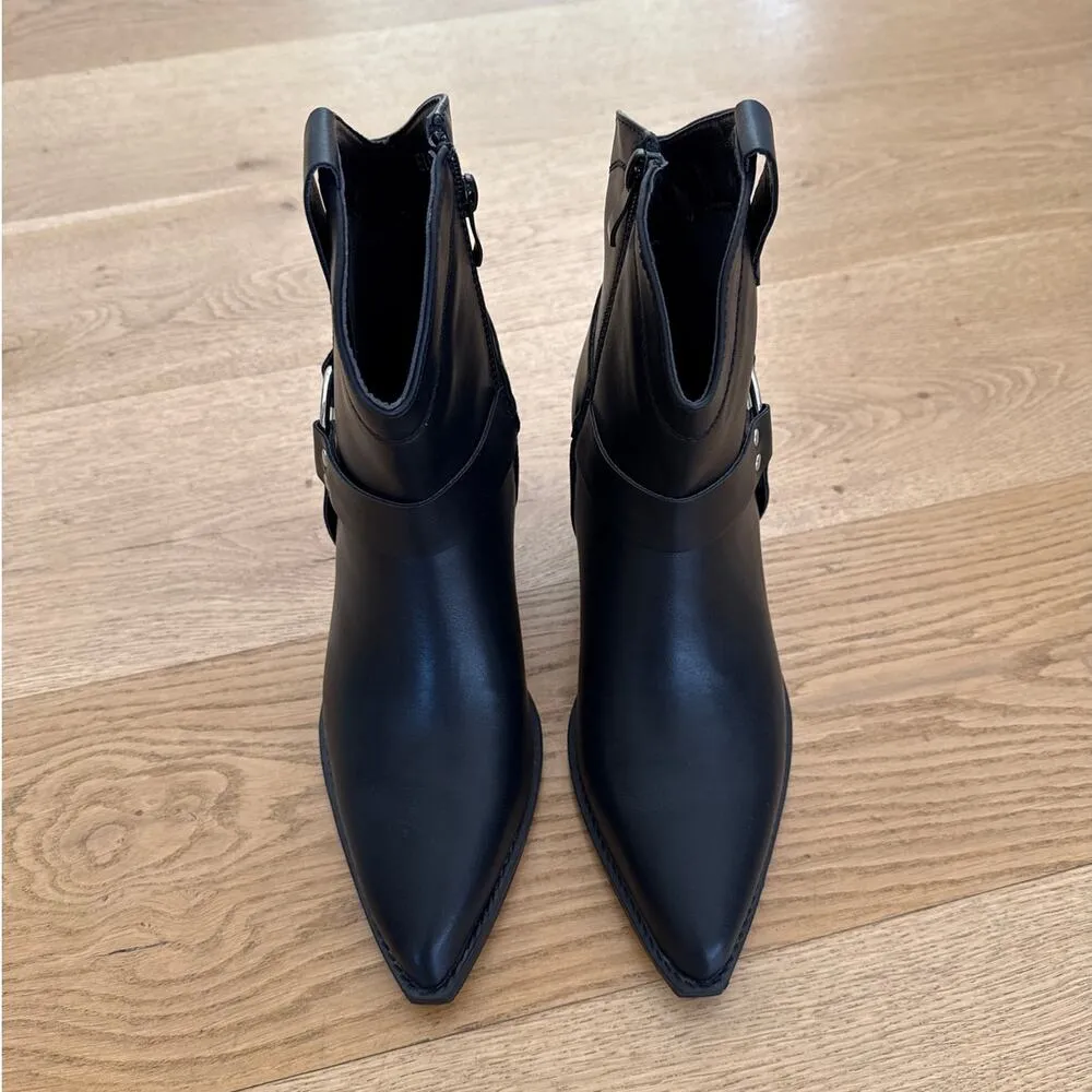 Top Moda  - Western Ankle Boots in Black & Silver - Image 3