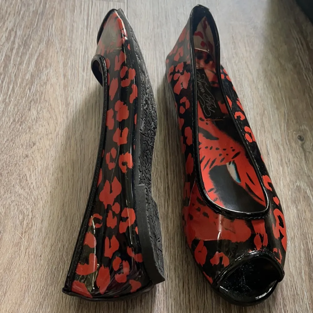 Iron Fist Girls Raw Power Peep Tow Flats Size 5 - Image 15