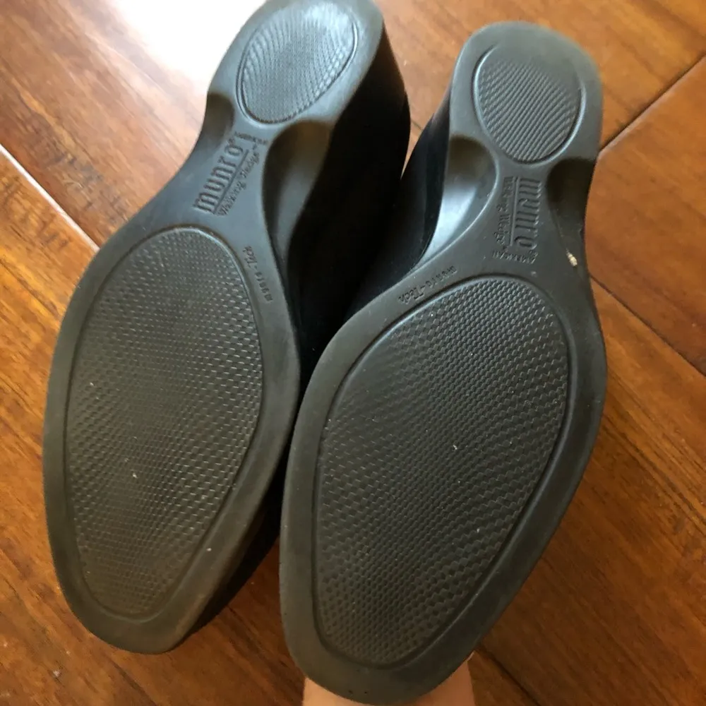 Munro Walking Wedge Shoes - Image 2