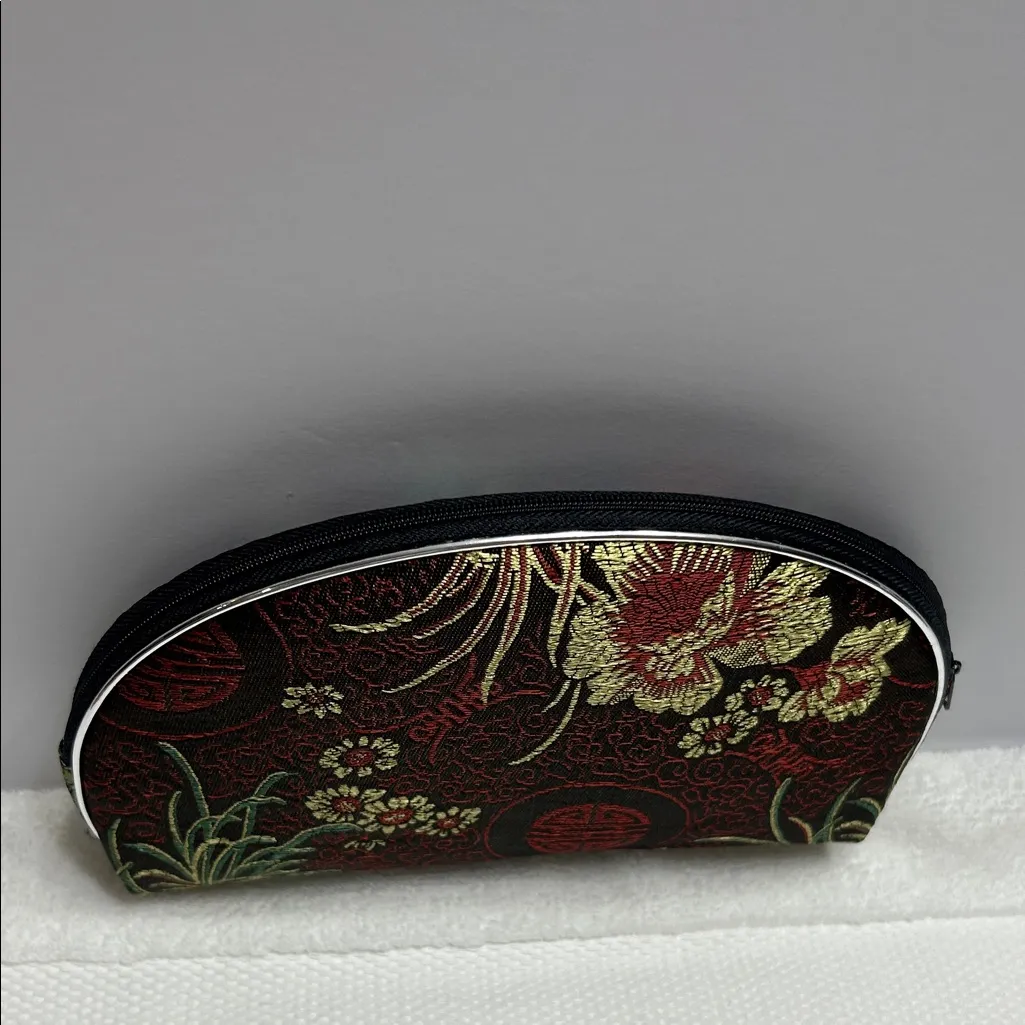 Floral Patterned Nesting Bags - Image 2