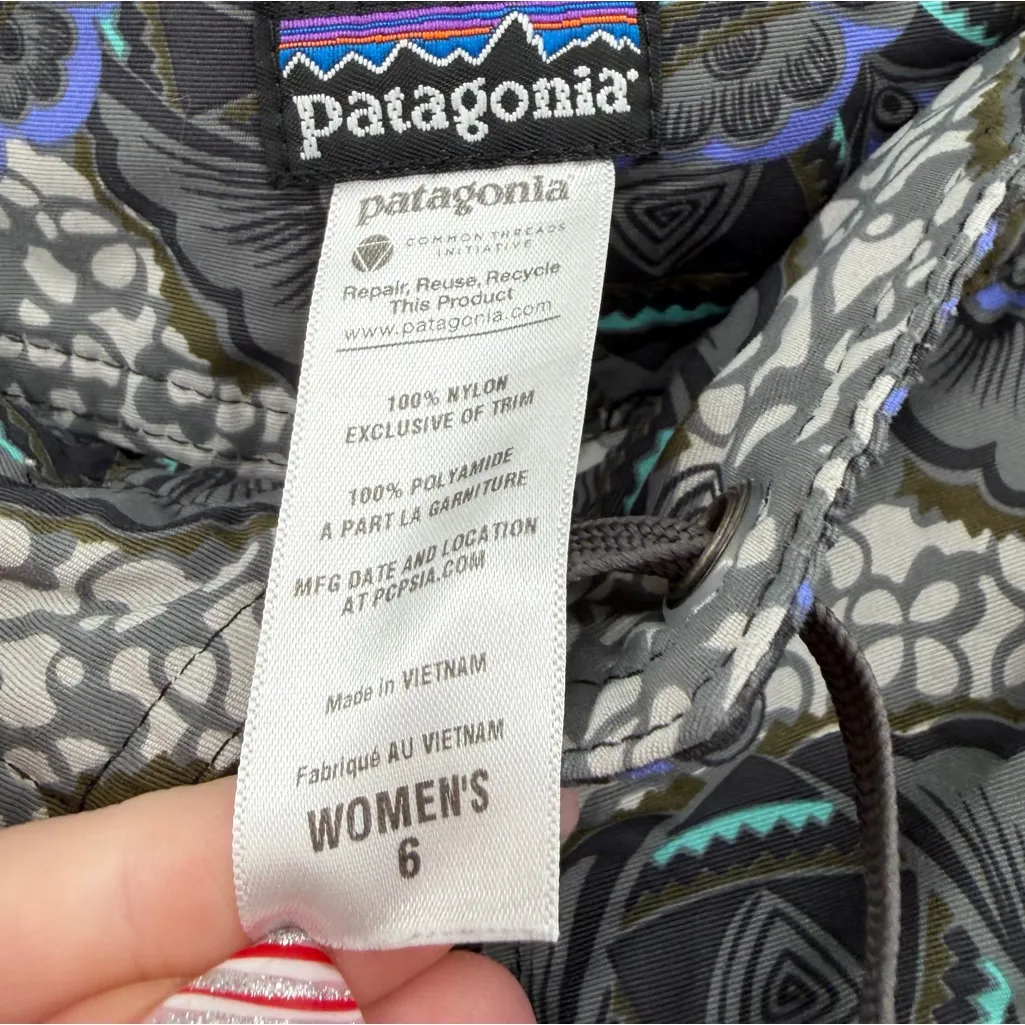 Patagonia wavefarer board shorts 6 - Image 4