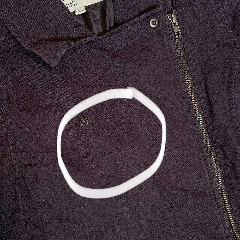 Diagonal Zip Jacket Women’s XS Woven/Braided Back Coat - Image 3