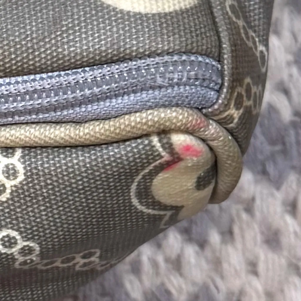 Petunia Pickle Bottom diaper bag Gray and Cream with Vintage Medallion Pattern - Image 11