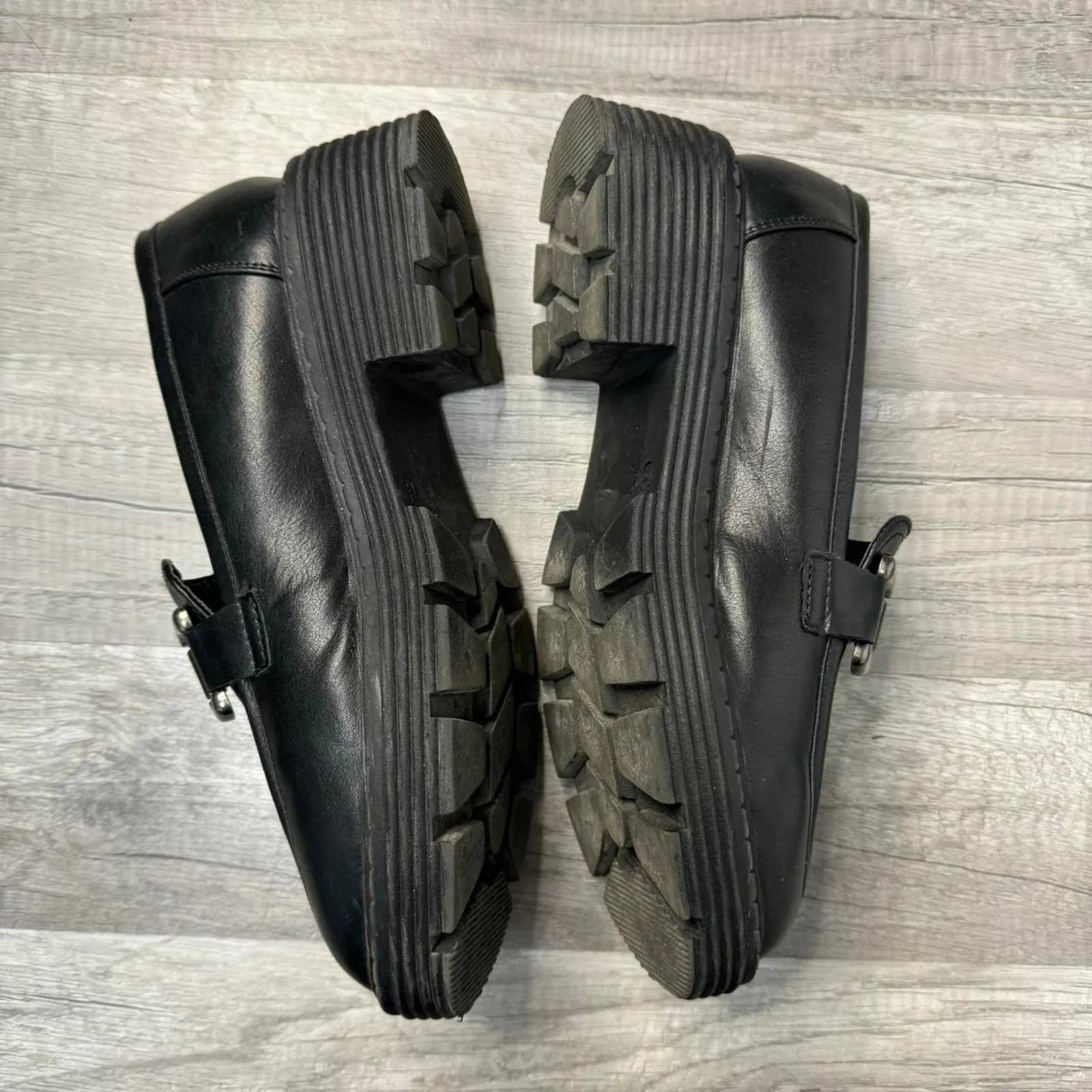 Chucky Lug Sole Vegan Leather Loafers Horsebit Loafers Size 7 1/2 Dark Academia - Image 5